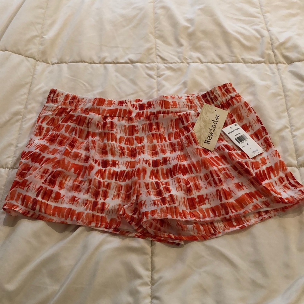 ***Short Pants**